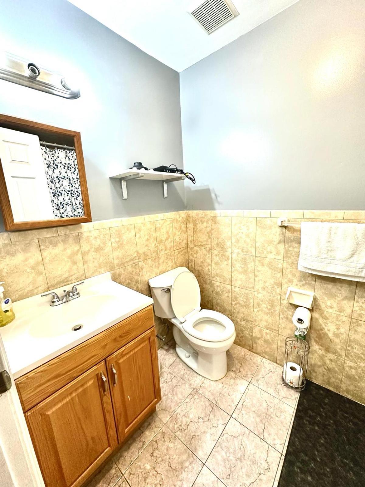 Divine Villa And Resorts 67 Sherman 5Mins To Ewr Airport And 4Mins To Penn Station Newark, 20Mins To New York Kültér fotó